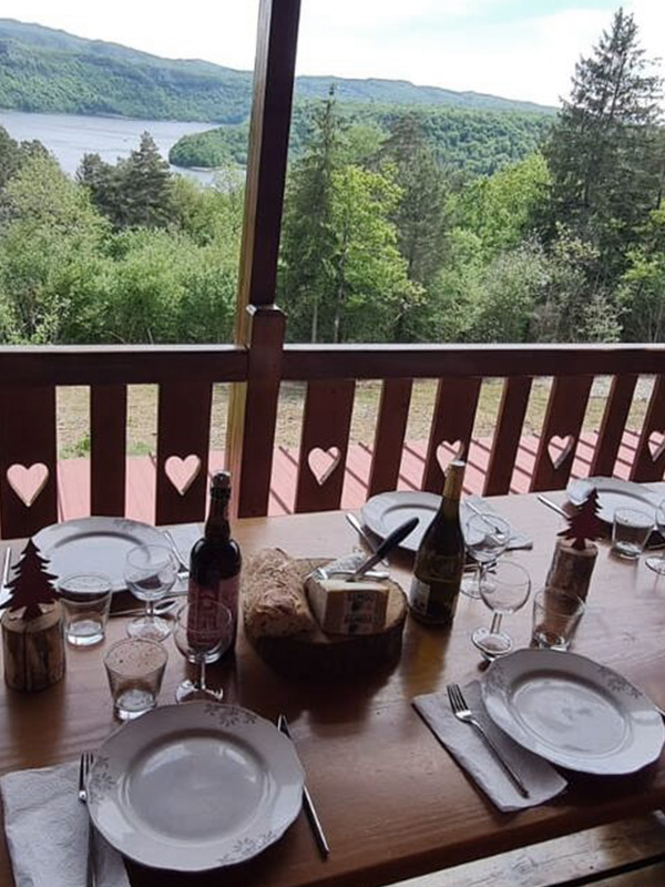 location-chalet-vouglans-vue-sur-lac-jura